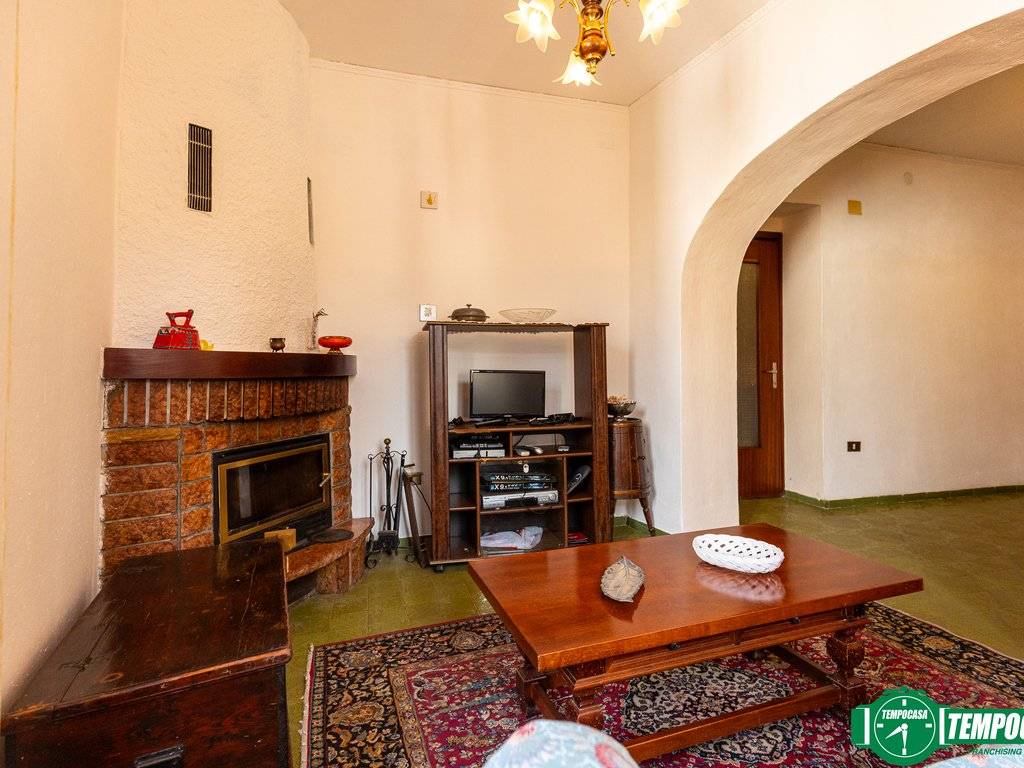 Appartamento a Follo in Via della Chiesa, 1 - Foto 5