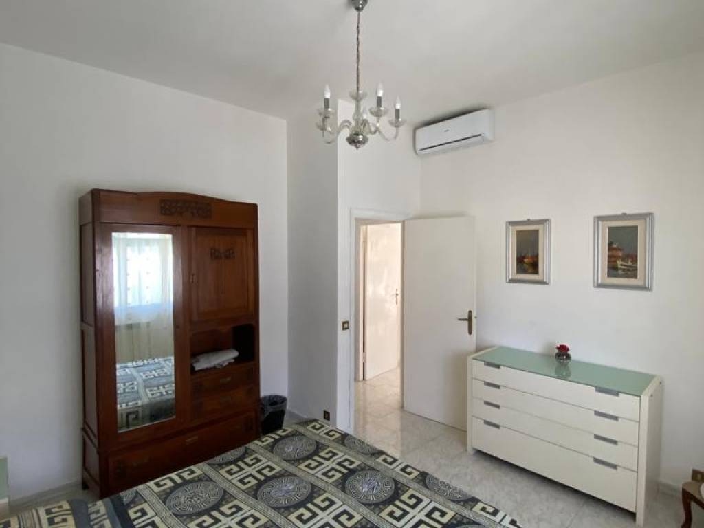 Appartamento a Livorno in Via Raffaello Gambogi - Foto 4