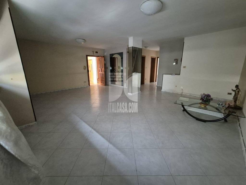 Appartamento a Crotone in via elio vittorini - Foto 4