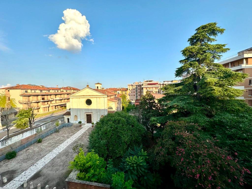 Appartamento a Mantova in Via Vittorino da Feltre, 65 - Foto 3