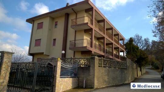 Appartamento a Zumpano in Via Verga - Foto 2