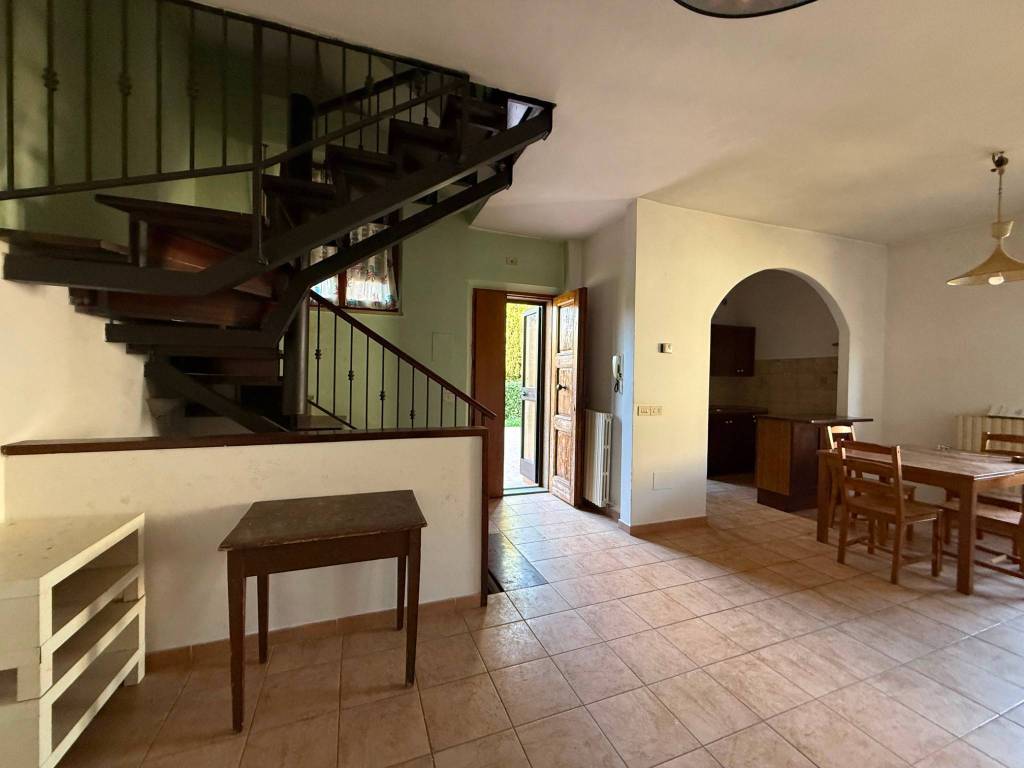 Casa indipendente a Sarteano in Via Lago di Vico - Foto 5