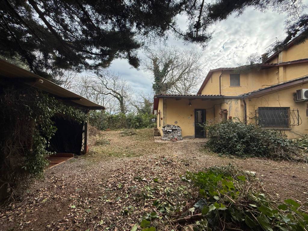 Villa a Sarteano in Via Lago di Montepulciano - Foto 2