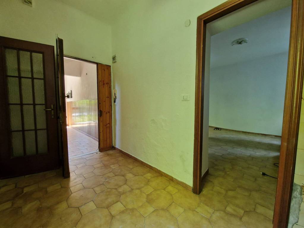 Appartamento a La spezia in Via Carpanedo, 26 - Foto 4