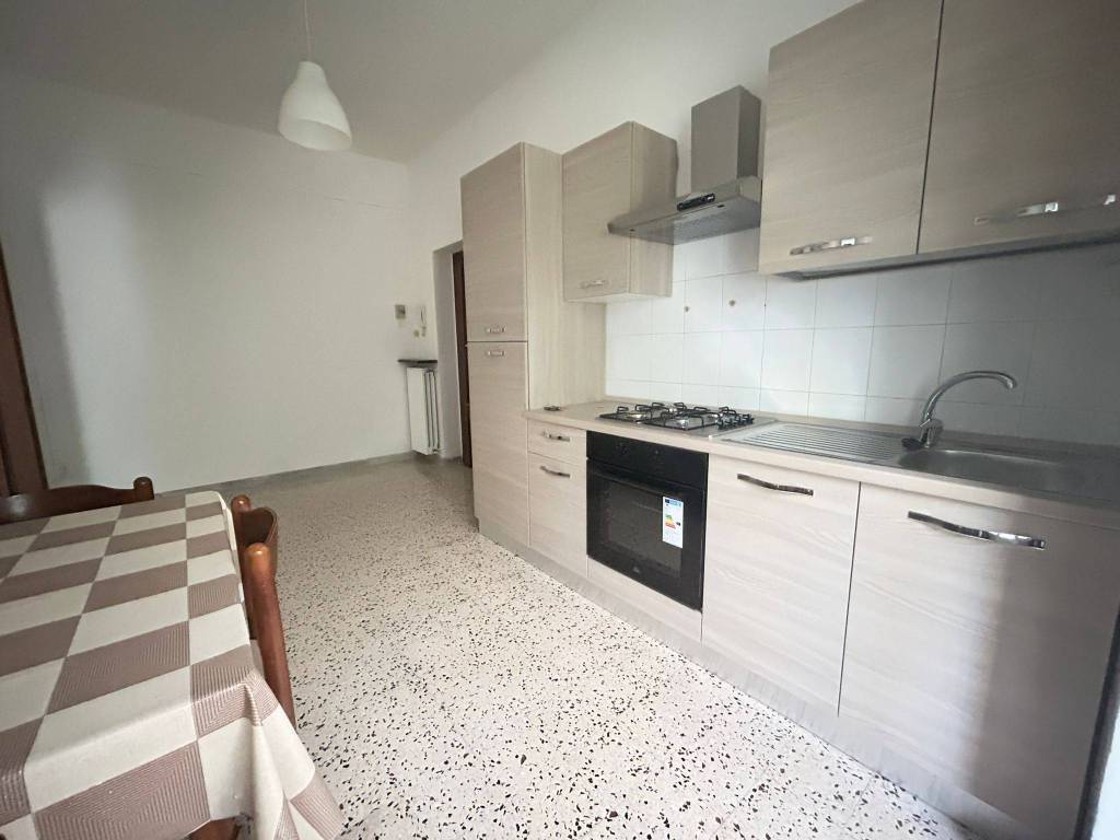 Appartamento a Potenza in Via Giuseppe Mazzini, 86 - Foto 5