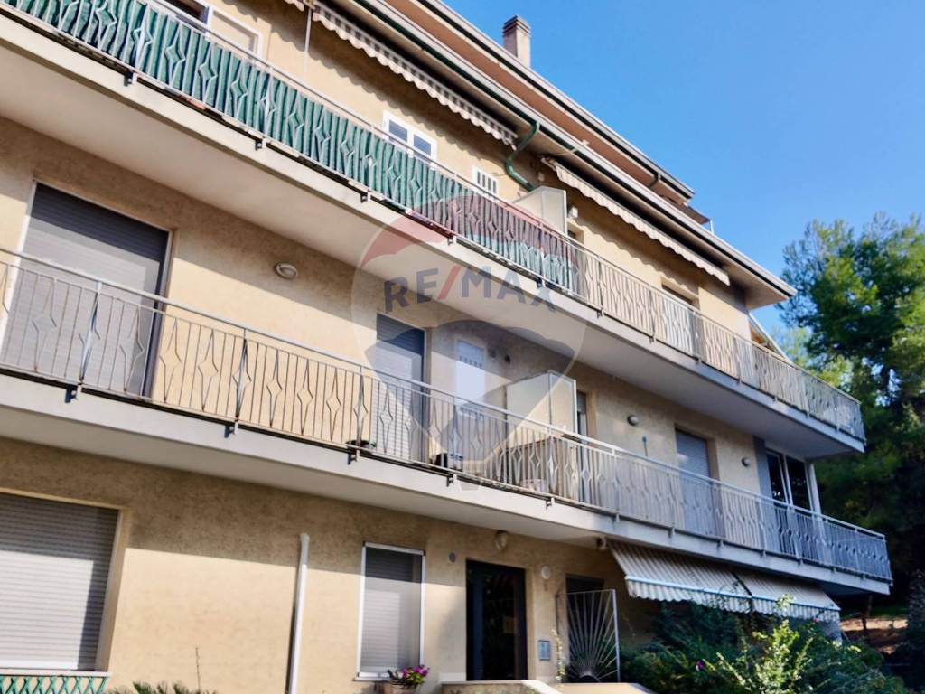 Appartamento a Falconara marittima in Via Sicilia - Foto 4