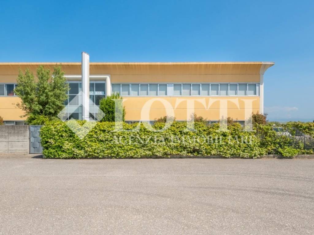 Immobile a Buti in Via Regno Unito, , 15 - Foto 2