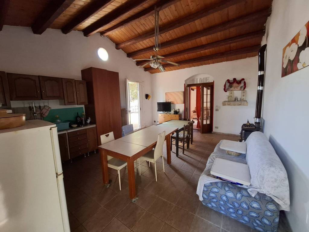 Casa indipendente a Vittoria in Viale delle Gardenie - Foto 3