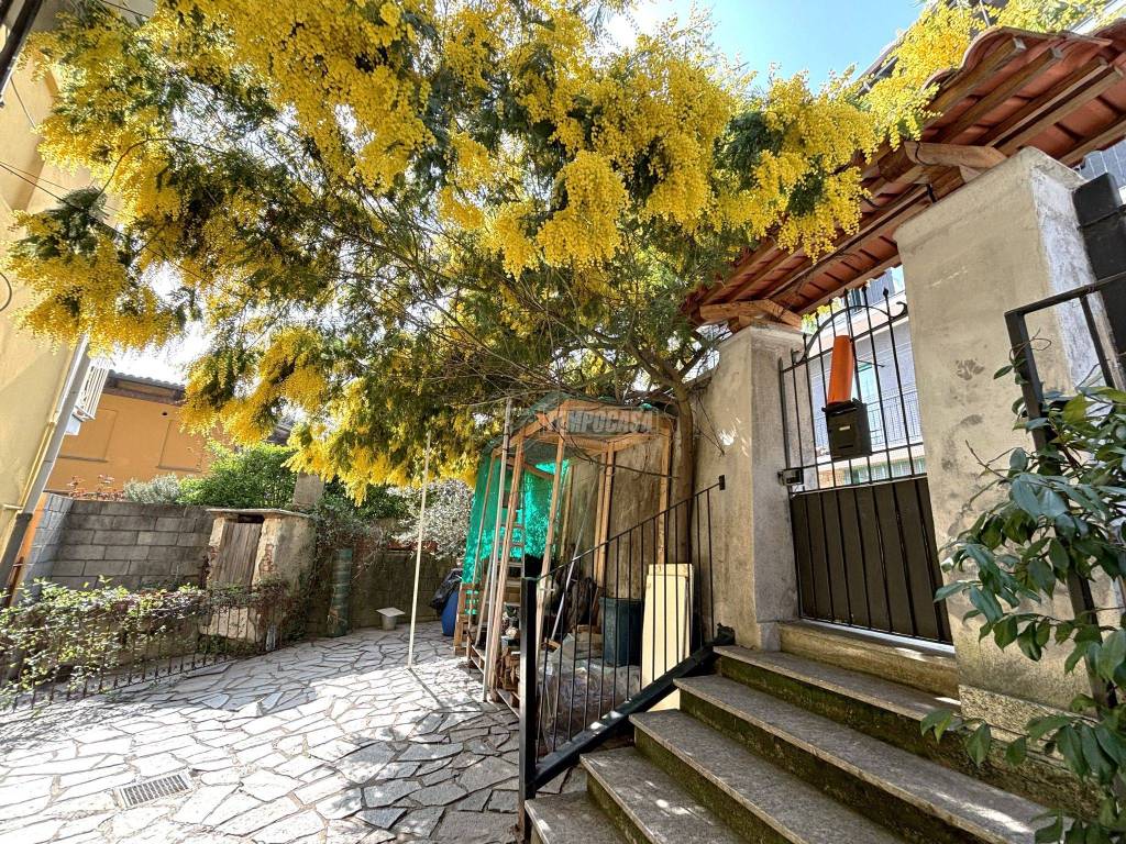 Casa indipendente a Biella in Via Pietro Carta - Foto 2
