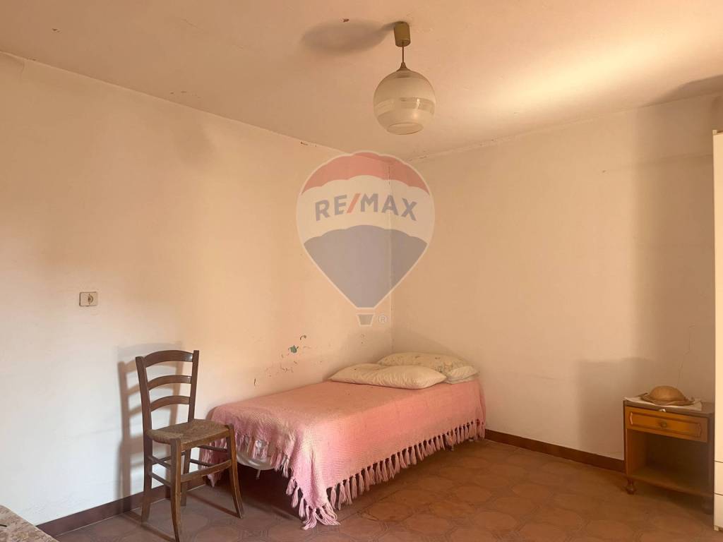 Casa indipendente a Tonara in via Garibaldi, 2 - Foto 3