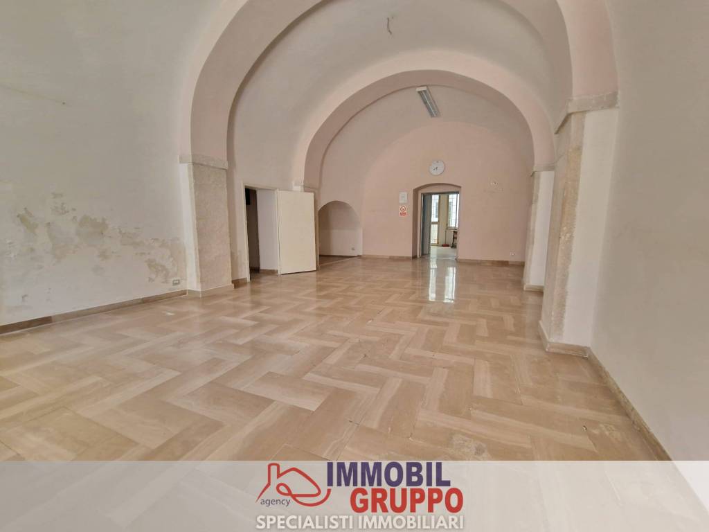 Appartamento a Andria in Via Enrico De Nicola - Foto 4