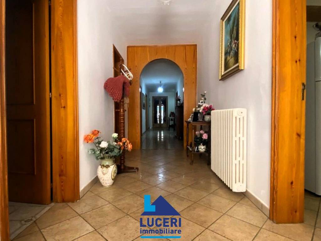 Palazzo / stabile a Casarano in Via Vittorio Emanuele II - Foto 4