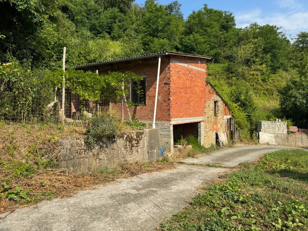 Terreno a Cassinasco in Regione Pianavia - Foto 2