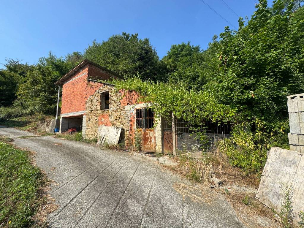 Terreno a Cassinasco in Regione Pianavia - Foto 5