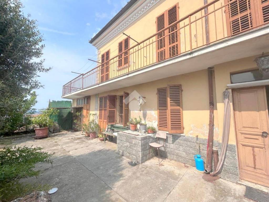 Casa indipendente a Rocca d'arazzo in Via al Monte, 5 - Foto 3