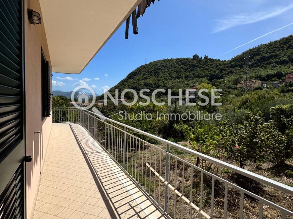 Appartamento a Salerno in Via Vainisi - Foto 2