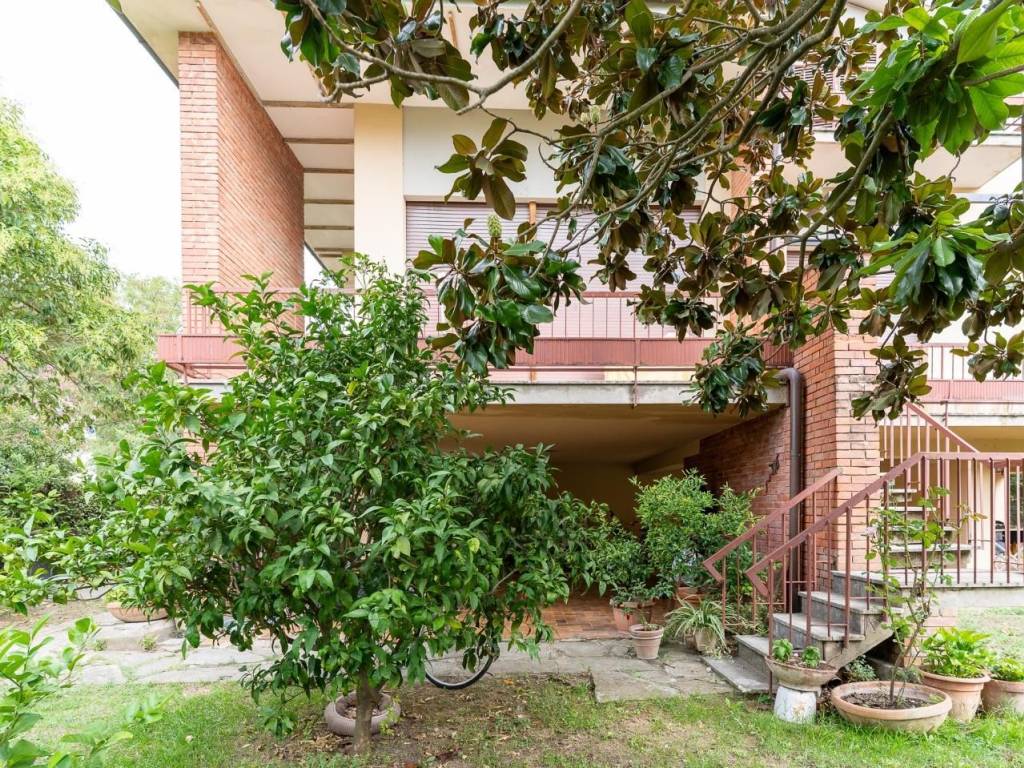 Villa a Capraia e limite in Via Valicarda - Foto 4