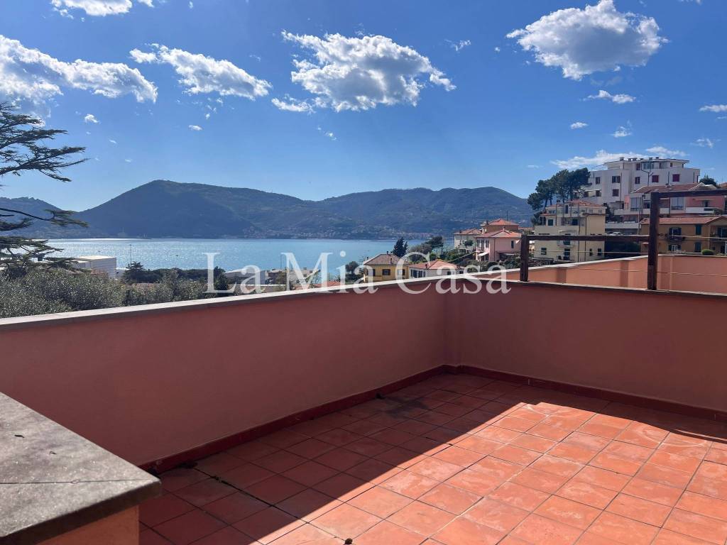 Appartamento a La spezia in Via Luigi Rizzo - Foto 2