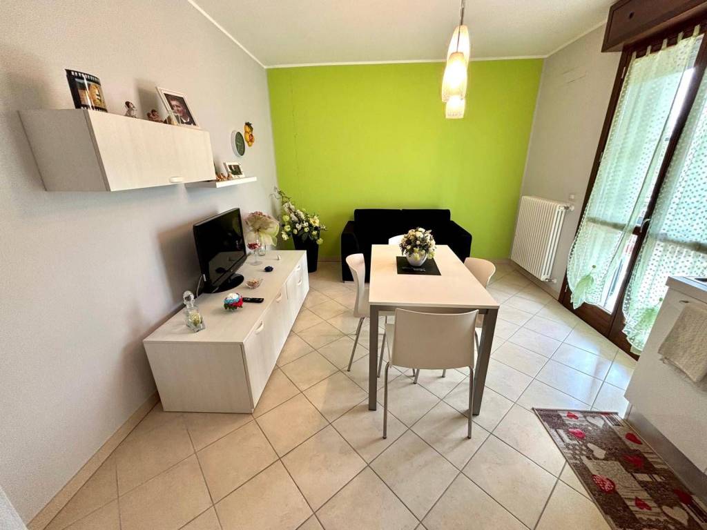 Appartamento a Alessandria in VIA UMBERTO GIORDANO, 68 - Foto 4