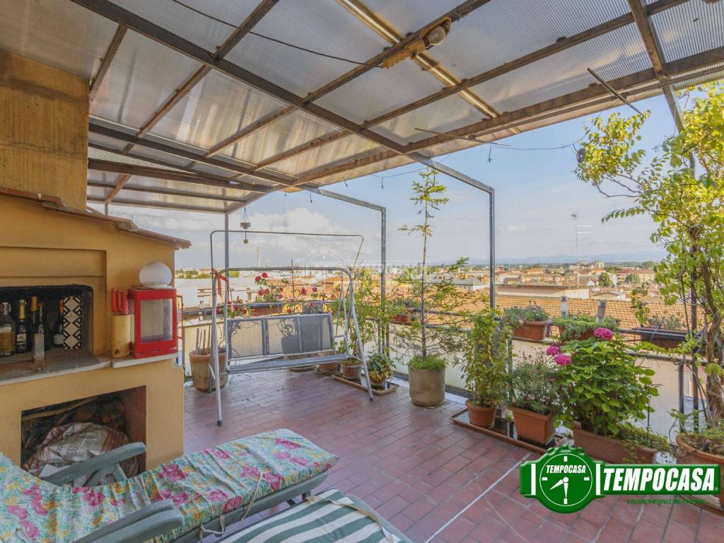 Attico / mansarda a Piacenza in Viale Dante Alighieri 132 - Foto 2