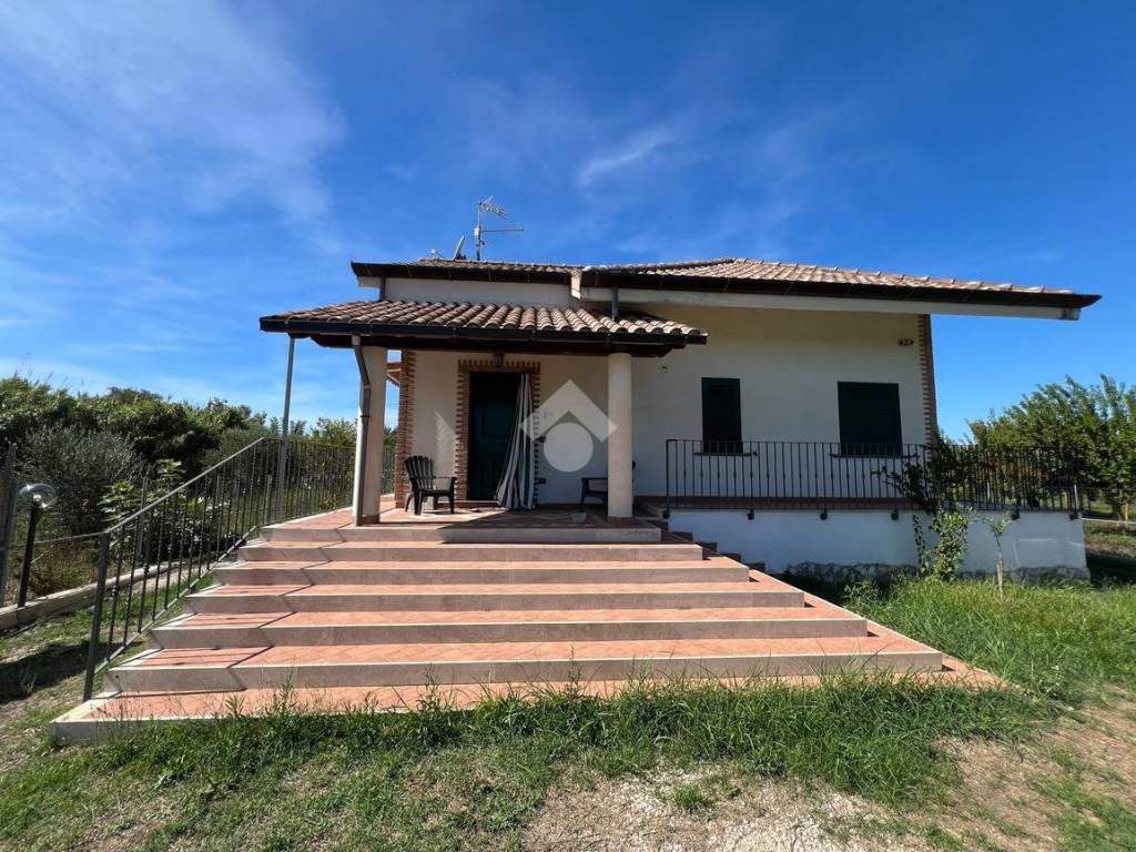 Villa a Terracina in Strada via mortacino, traversa Pantani Da Basso - Foto 3