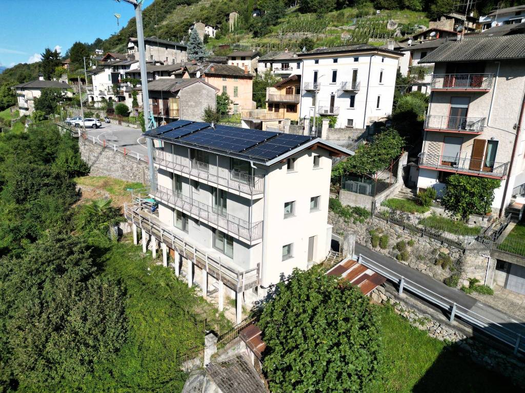 Villa a Morbegno in Frazione San Bello - Foto 5