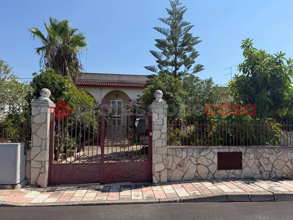 Villa a Statte in Via Monteverdi, 59 - Foto 3