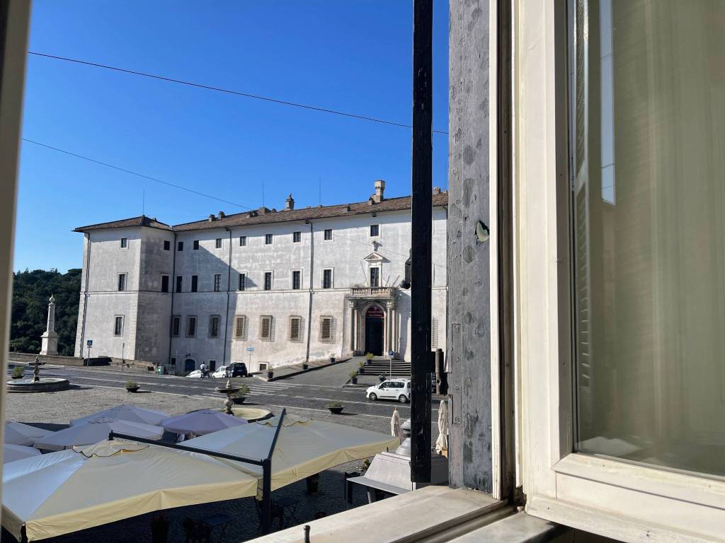 Appartamento a Ariccia in Piazza di Corte - Foto 3