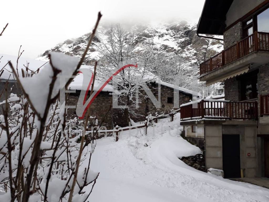 Appartamento a Bardonecchia in Frazione Rochemolles - Foto 2