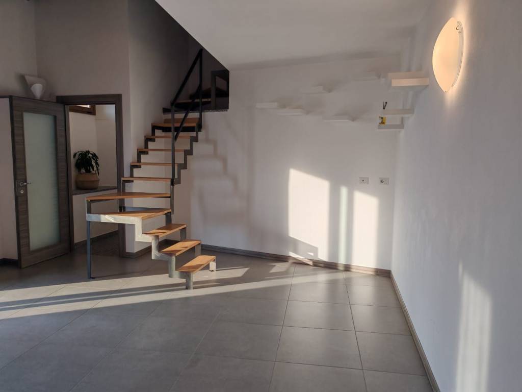 Casa indipendente a Colle brianza in Via Edmondo De Amicis - Foto 4