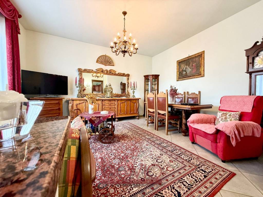 Villa a Volpiano in VIA CESARE BATTISTI N°9 - Foto 3