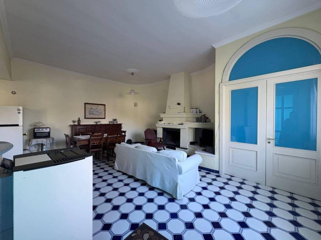 Appartamento a Roccapiemonte in Via Sant'Efrem - Foto 3