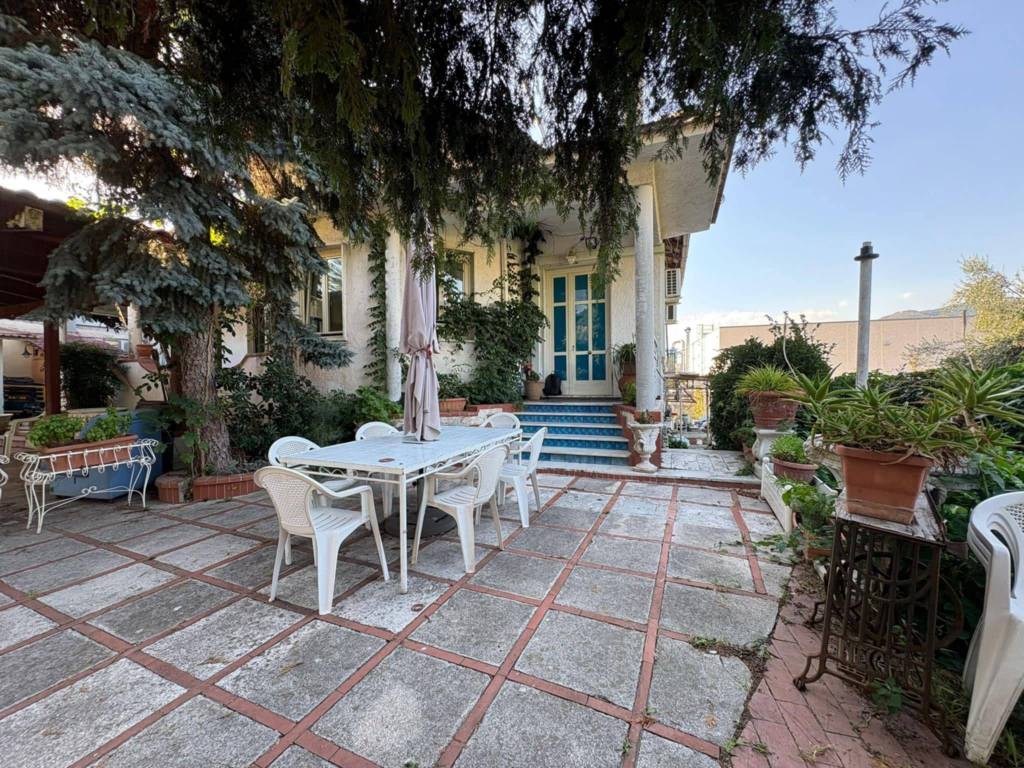 Appartamento a Roccapiemonte in Via Sant'Efrem - Foto 4
