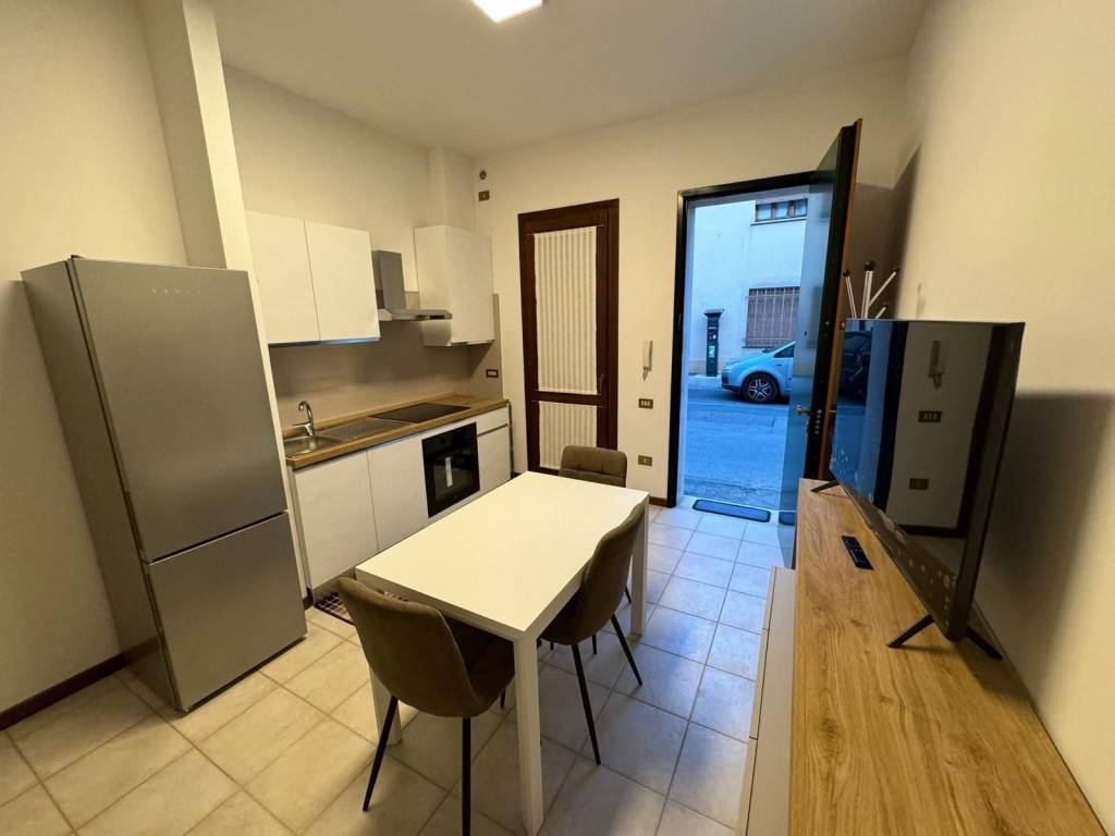 Appartamento a Rovigo in Via Alberto Mario - Foto 2