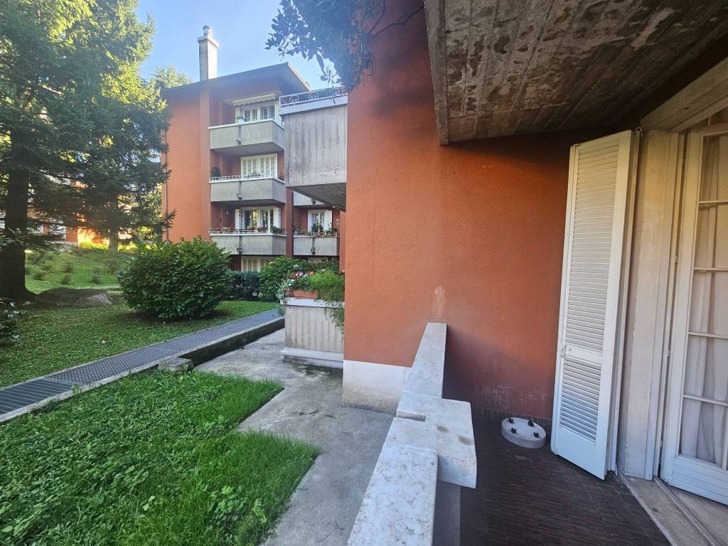 Appartamento a Merate in Via San Francesco d'Assisi, 7 - Foto 3