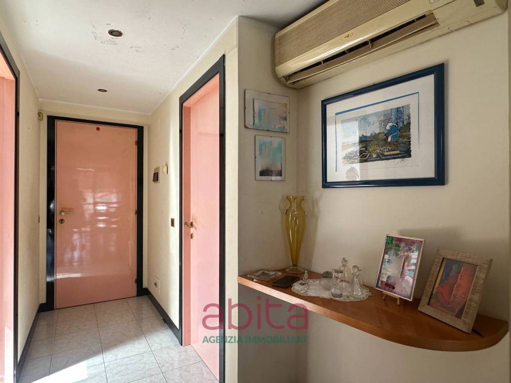 Casa indipendente a San benedetto del tronto in Via Velino - Foto 3