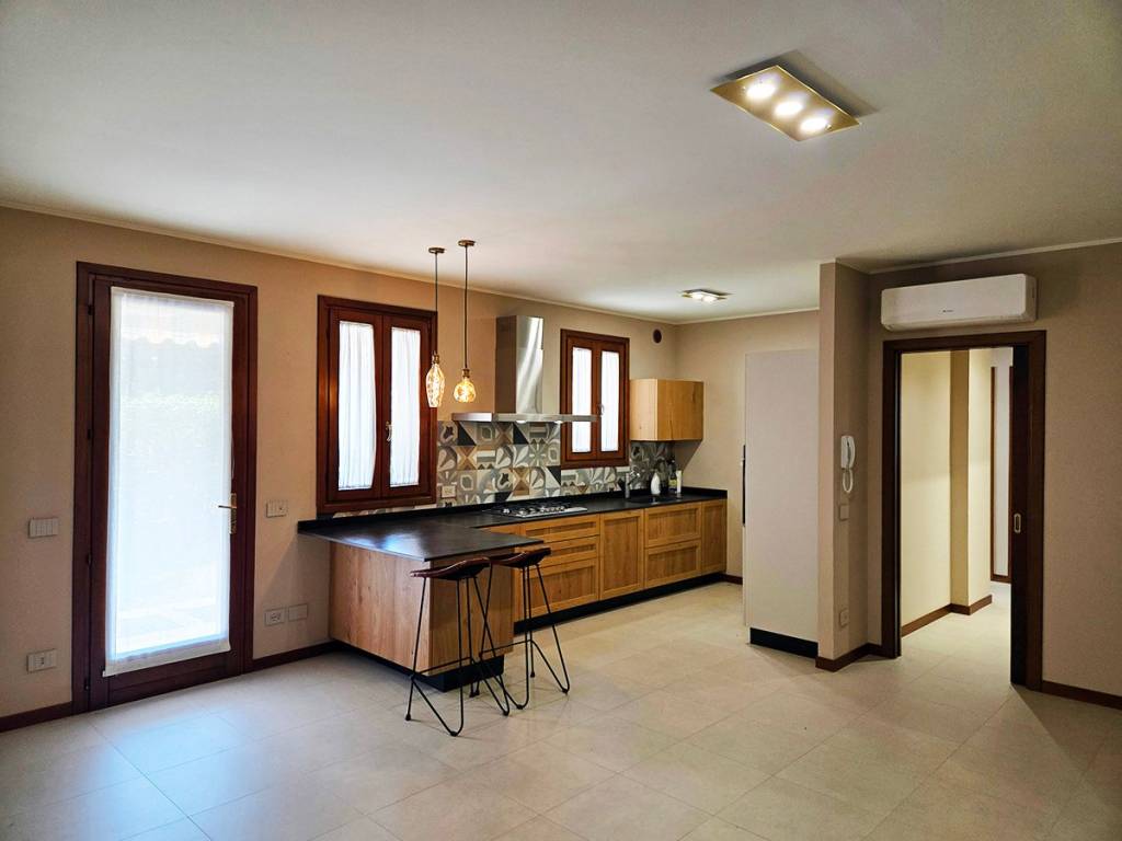 Appartamento a Cassola in Via Roma - Foto 2