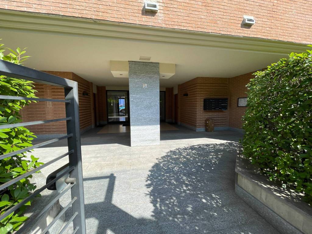 Appartamento a Chieri in Viale Generale Armando Diaz, 10 - Foto 4