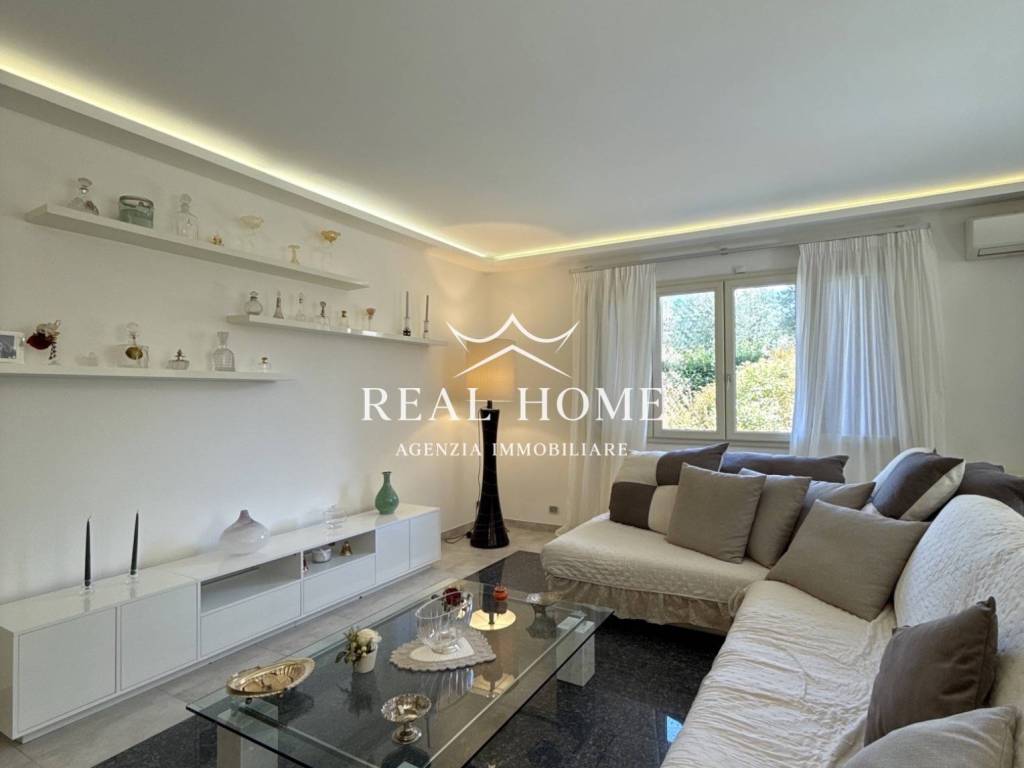 Villa a Campi bisenzio in Via del Gelsomino - Foto 3