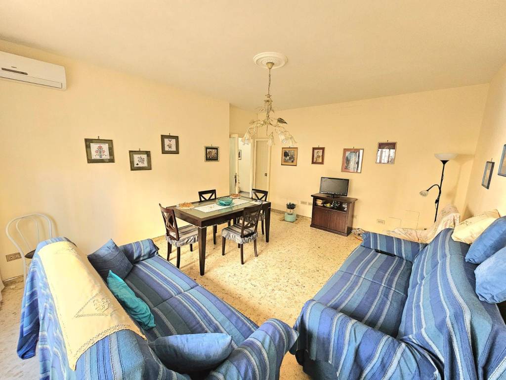 Appartamento a Terracina in Via Antonio Bottasso, 63 - Foto 4
