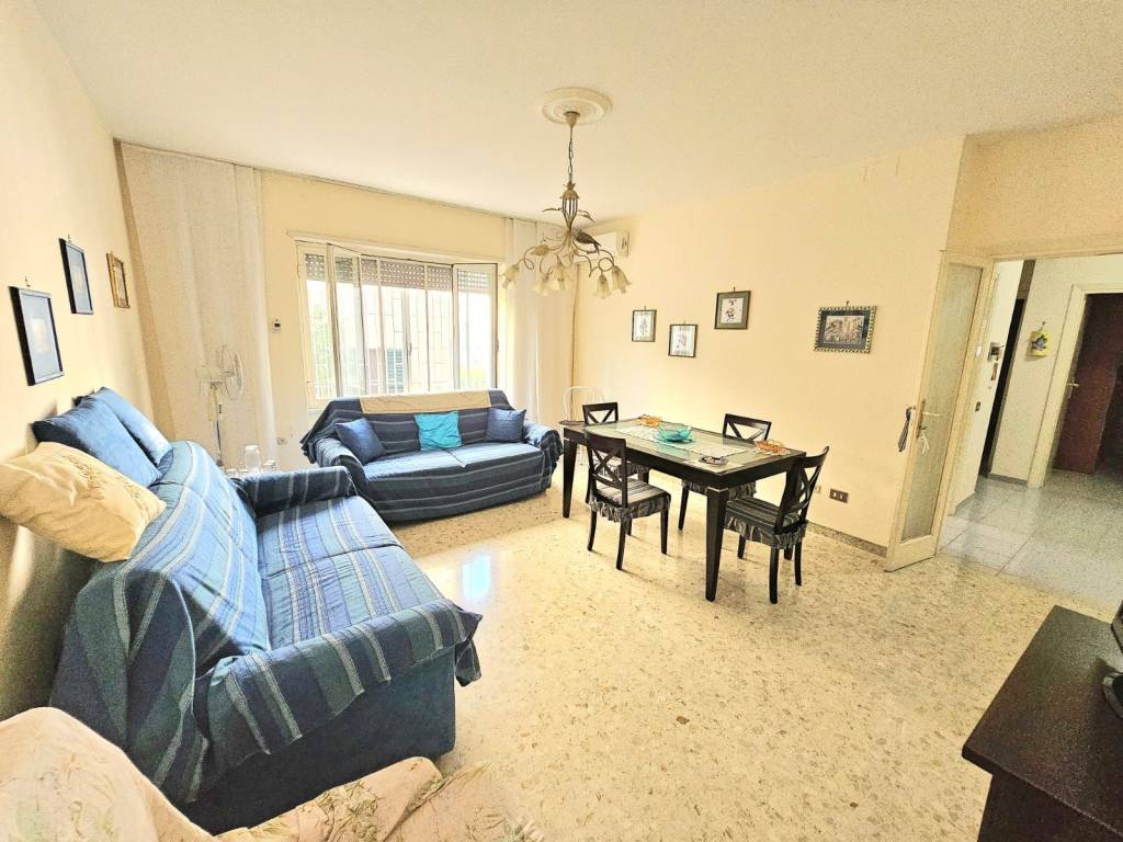 Appartamento a Terracina in Via Antonio Bottasso, 63 - Foto 5