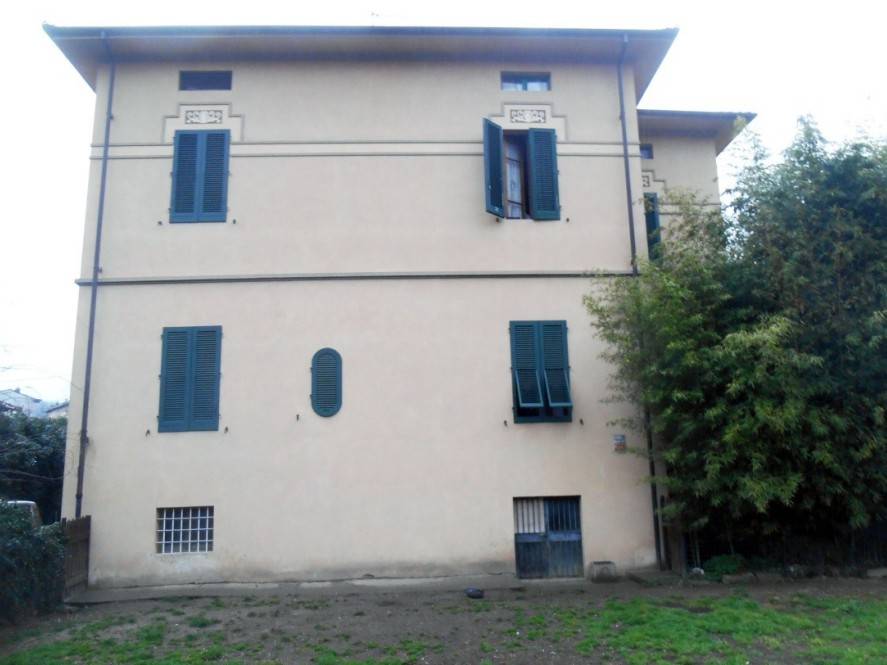 Villa a Barga in Via della Repubblica - Foto 3
