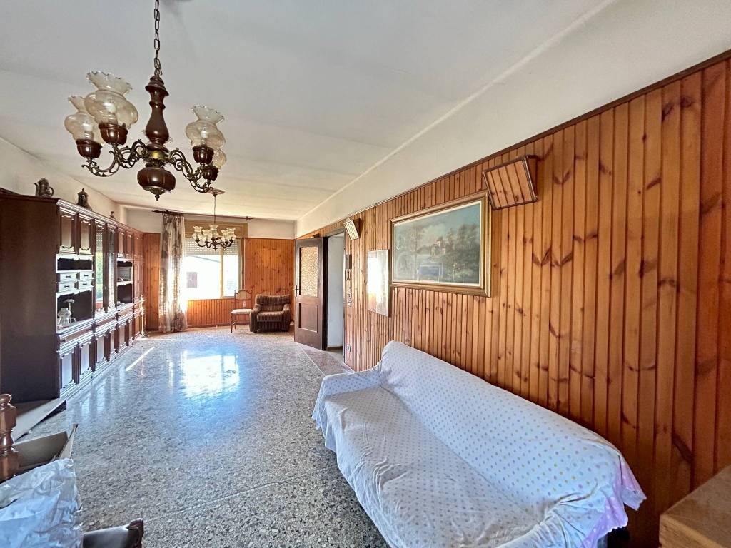 Appartamento a Castelcovati in Via Chiari, 37 - Foto 3