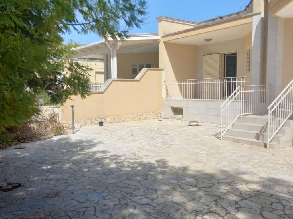 Villa a Fasano in Viale delle Querce - Foto 5