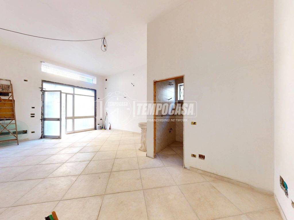 Immobile a Lizzanello in Piazza San Lorenzo 30 - Foto 4