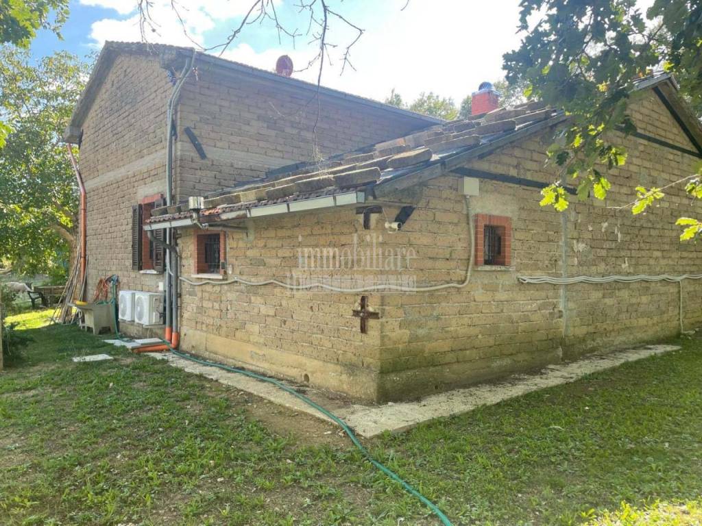 Rustico / casale a Semproniano in Località Scovaventi - Foto 2