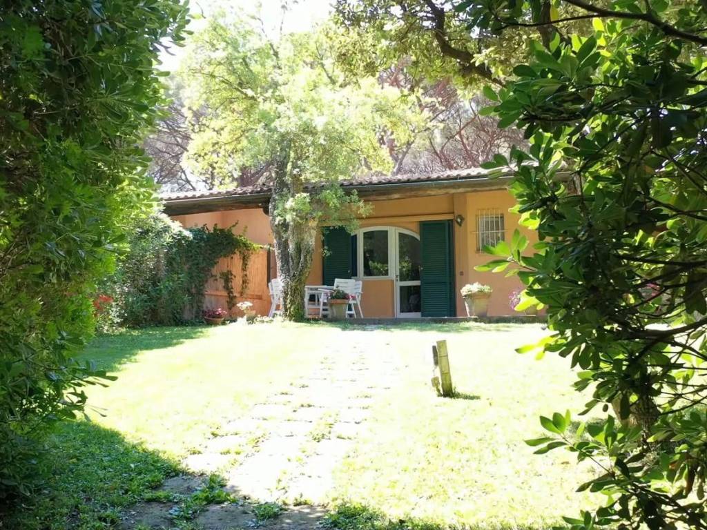 Villa a Castiglione della pescaia in Roccamare No Number - Foto 5