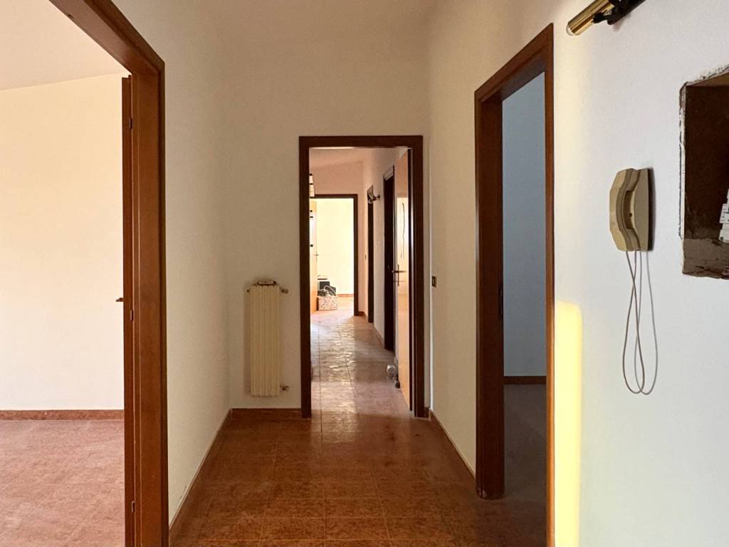 Appartamento a Paola in Via della Quercia - Foto 2