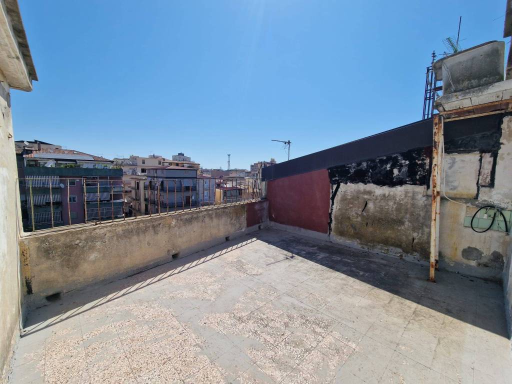 Appartamento a Crotone in Corso Giuseppe Mazzini, 22 - Foto 2