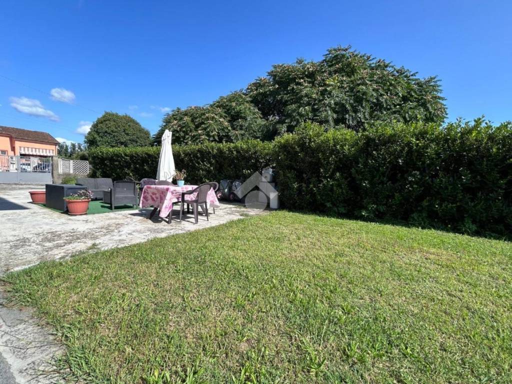 Casa indipendente a Sarzana in Via Pecorina, 125 - Foto 2